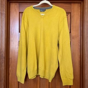 VINCE. Men’s 100% Cashmere V-Neck Sweater in Mustard Yellow